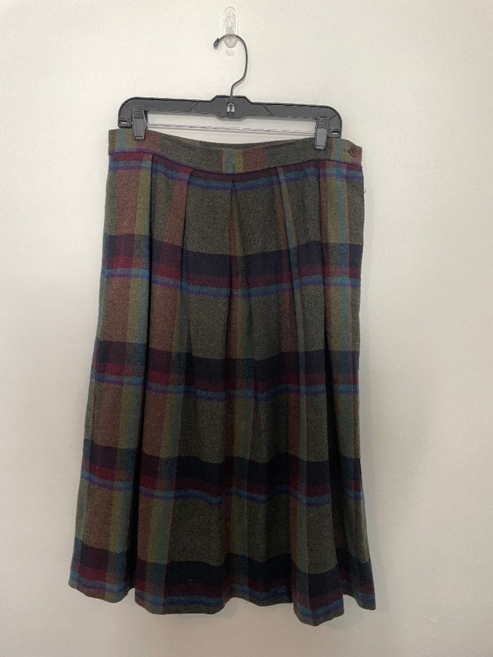 Vintage Diane Von Furstenberg Wool Pleated Tartan Plaid Midi Skirt, Size 14